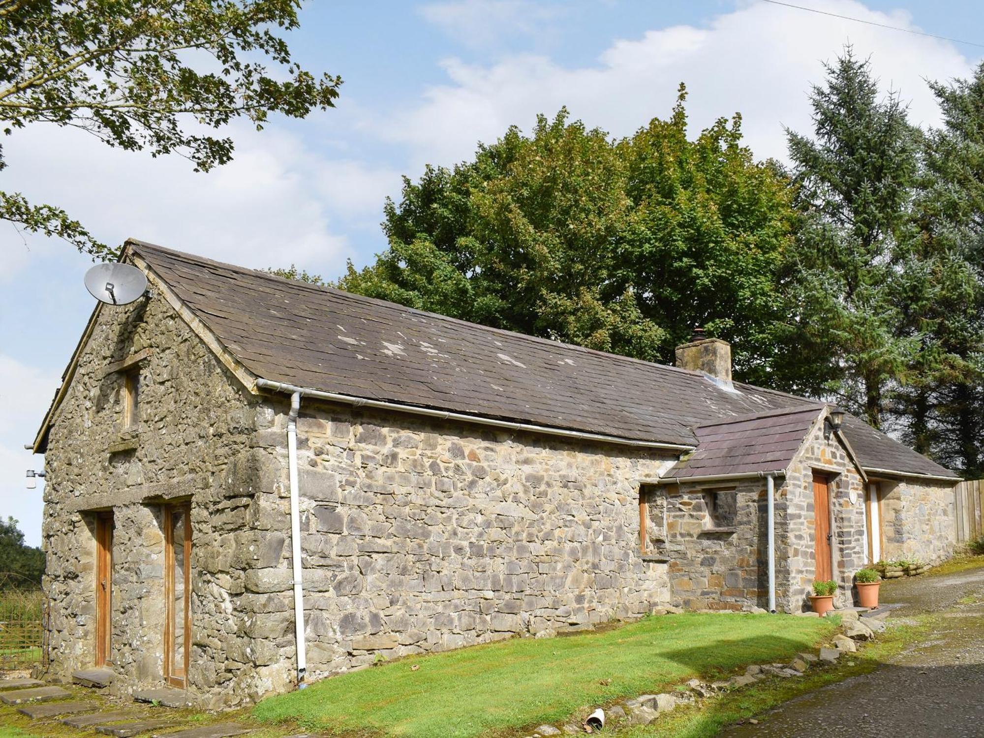 Ty Christian Villa Llwyn-Dafydd Bagian luar foto
